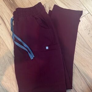 Figs S/P Burgundy cargo Scrub Pants